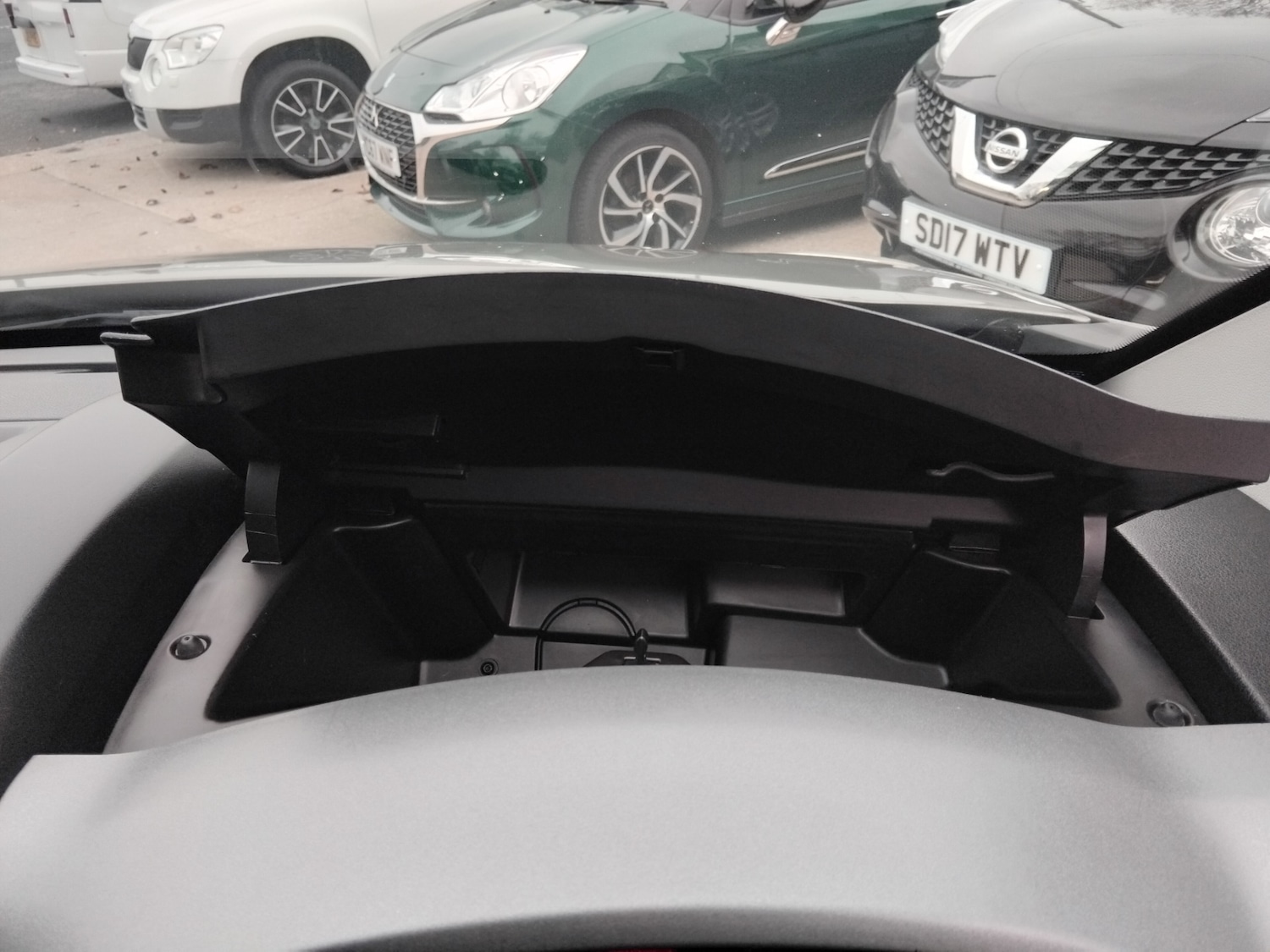 Used Peugeot Partner Tepee 2017 for sale - 76375080: Photo 30