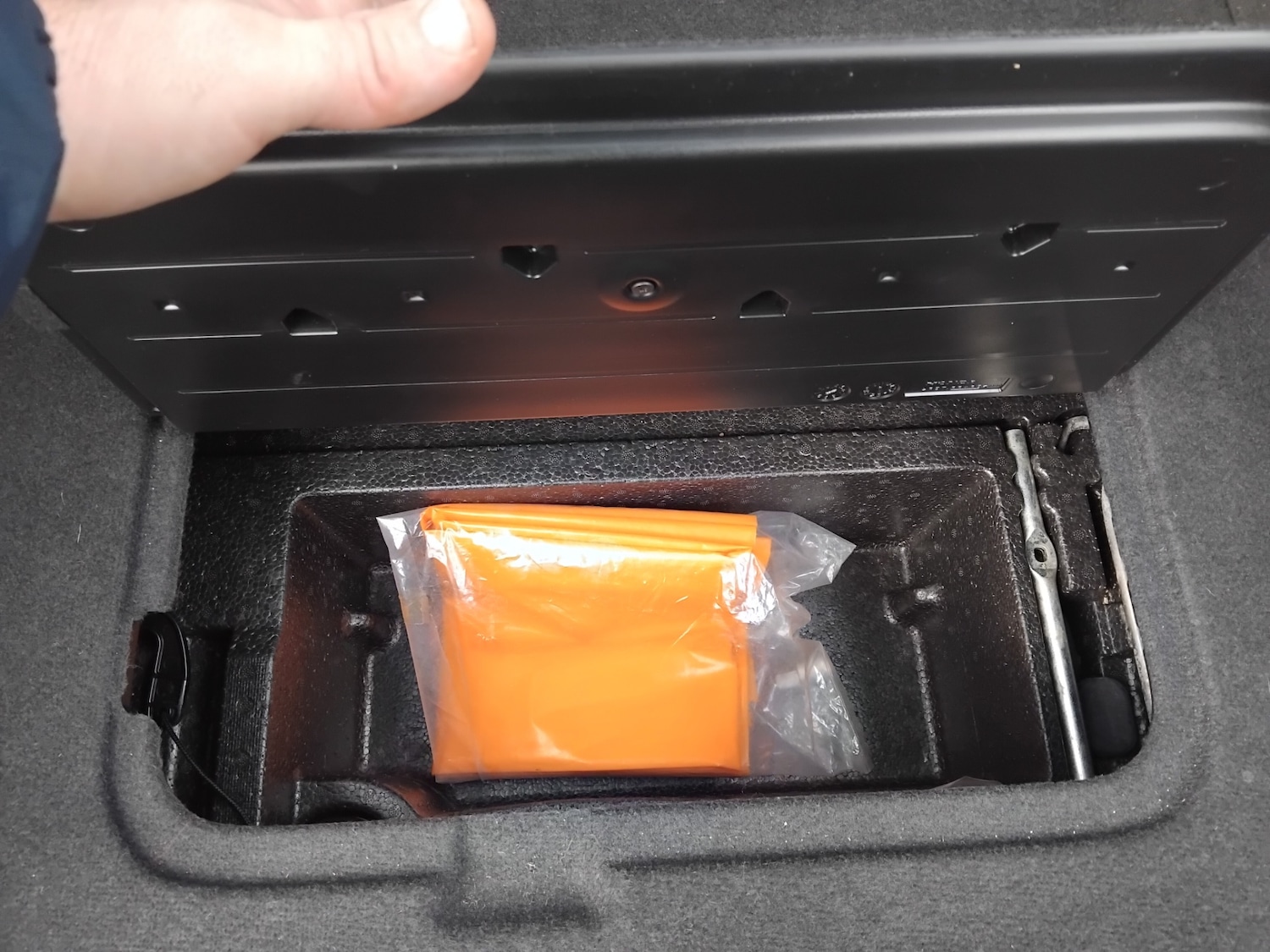 Used Honda Insight 2011 for sale - 77011689: Photo 28