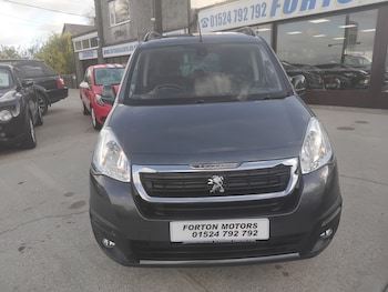 Used Peugeot Partner Tepee 2016 for sale - 76374585: Photo