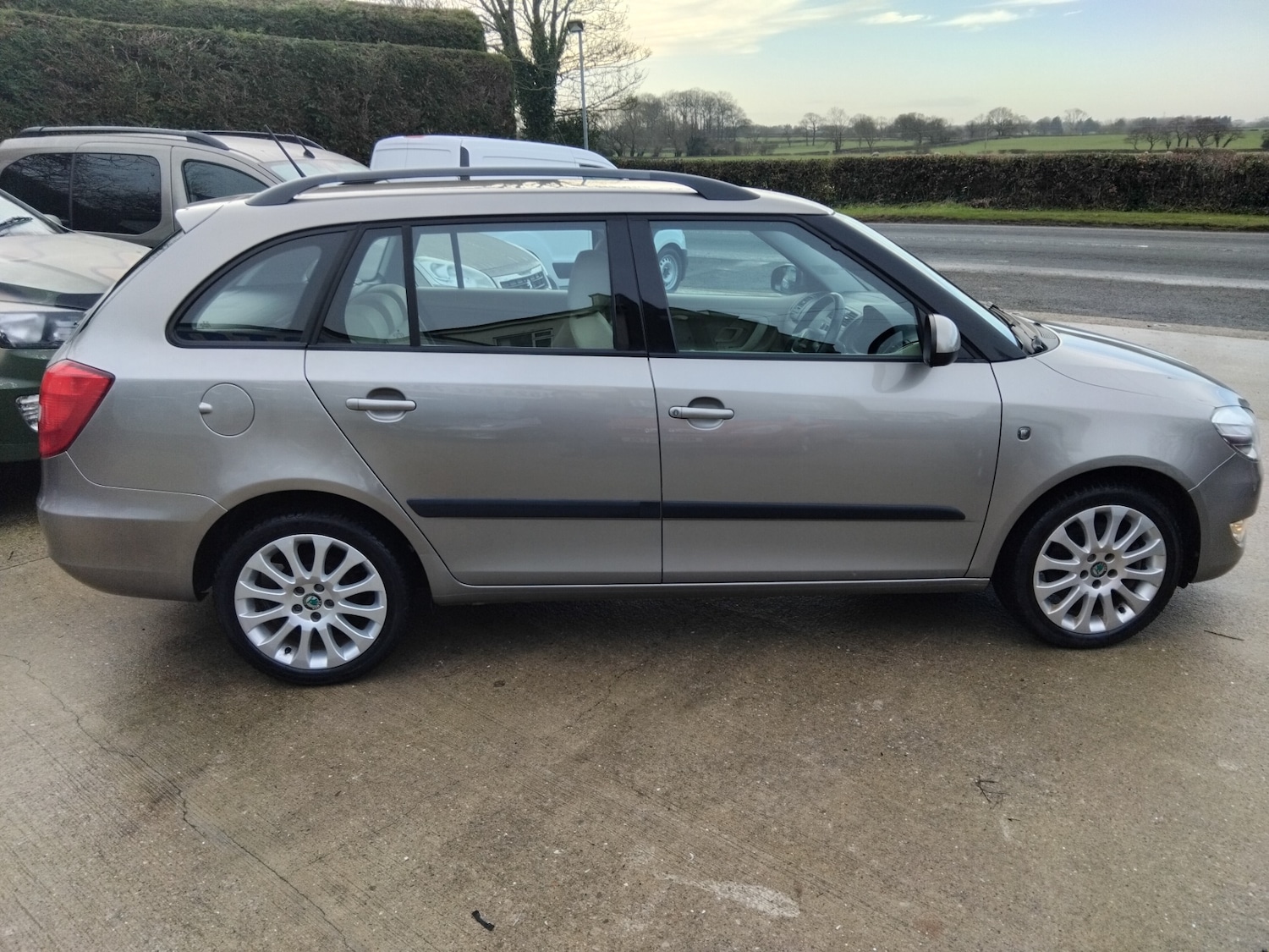 Used Skoda Fabia 2013 for sale - 77245202: Photo 13