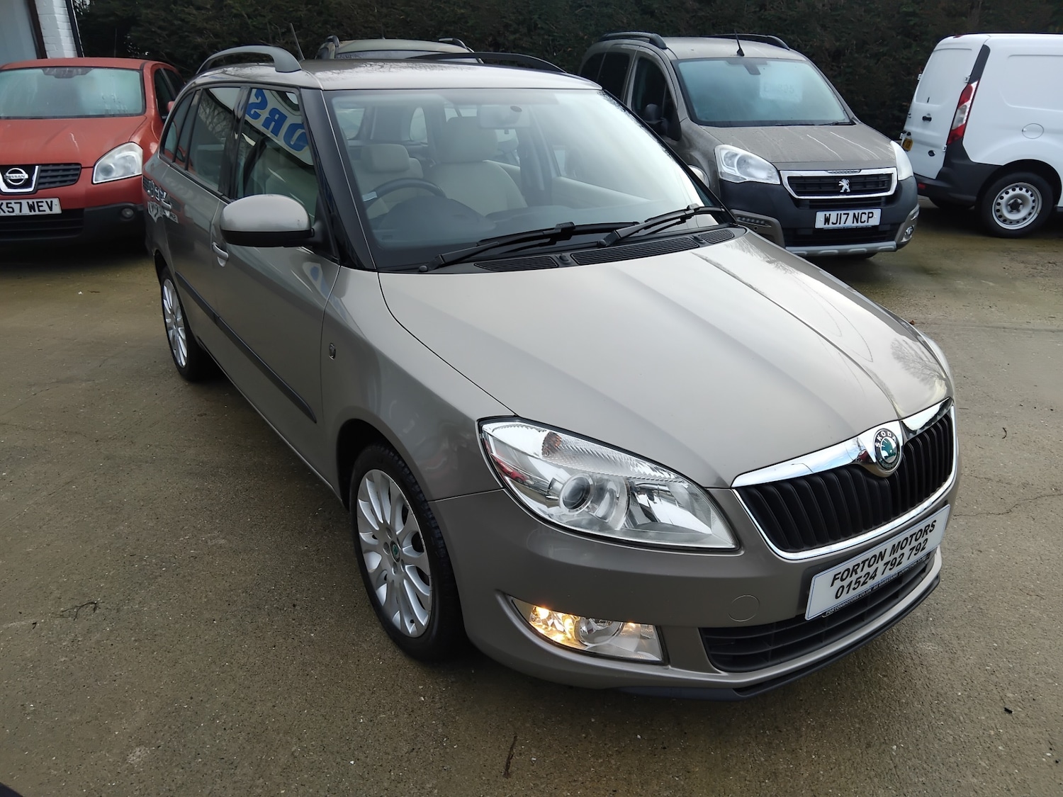 Used Skoda Fabia 2013 for sale - 77245202: Photo 14