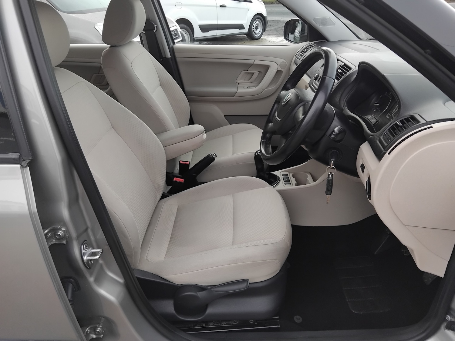 Used Skoda Fabia 2013 for sale - 77245202: Photo 16