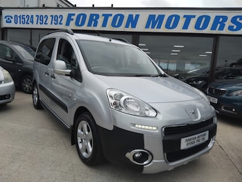 Used Peugeot Partner Tepee 2014 for sale - 79391294: Photo
