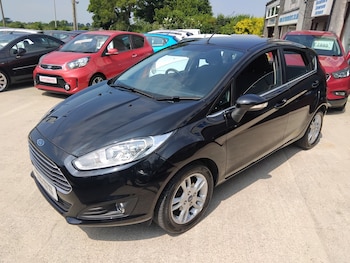 Used Ford Fiesta 2015 for sale - 79021154: Photo