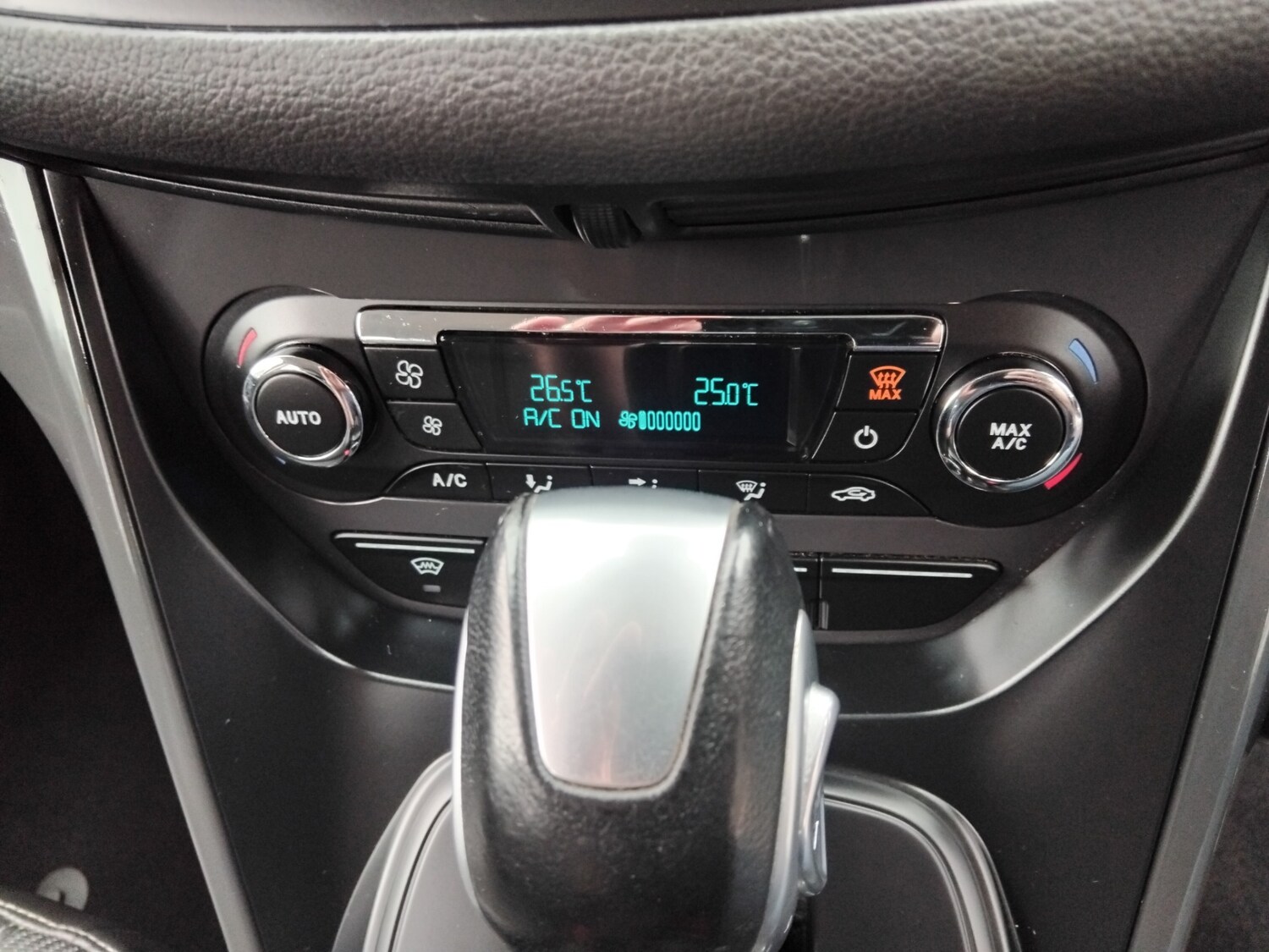 Used Ford Kuga 2016 for sale - 76104480: Photo 23