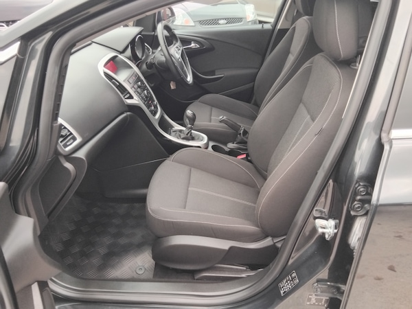 Used Vauxhall Astra 2015 for sale - 76115406: Photo 25