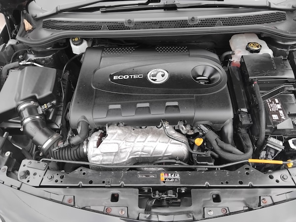 Used Vauxhall Astra 2015 for sale - 76115406: Photo 32