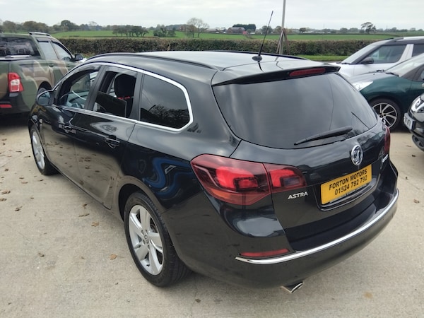 Used Vauxhall Astra 2015 for sale - 76115406: Photo 6