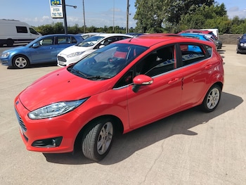Used Ford Fiesta 2016 for sale - 79391634: Photo
