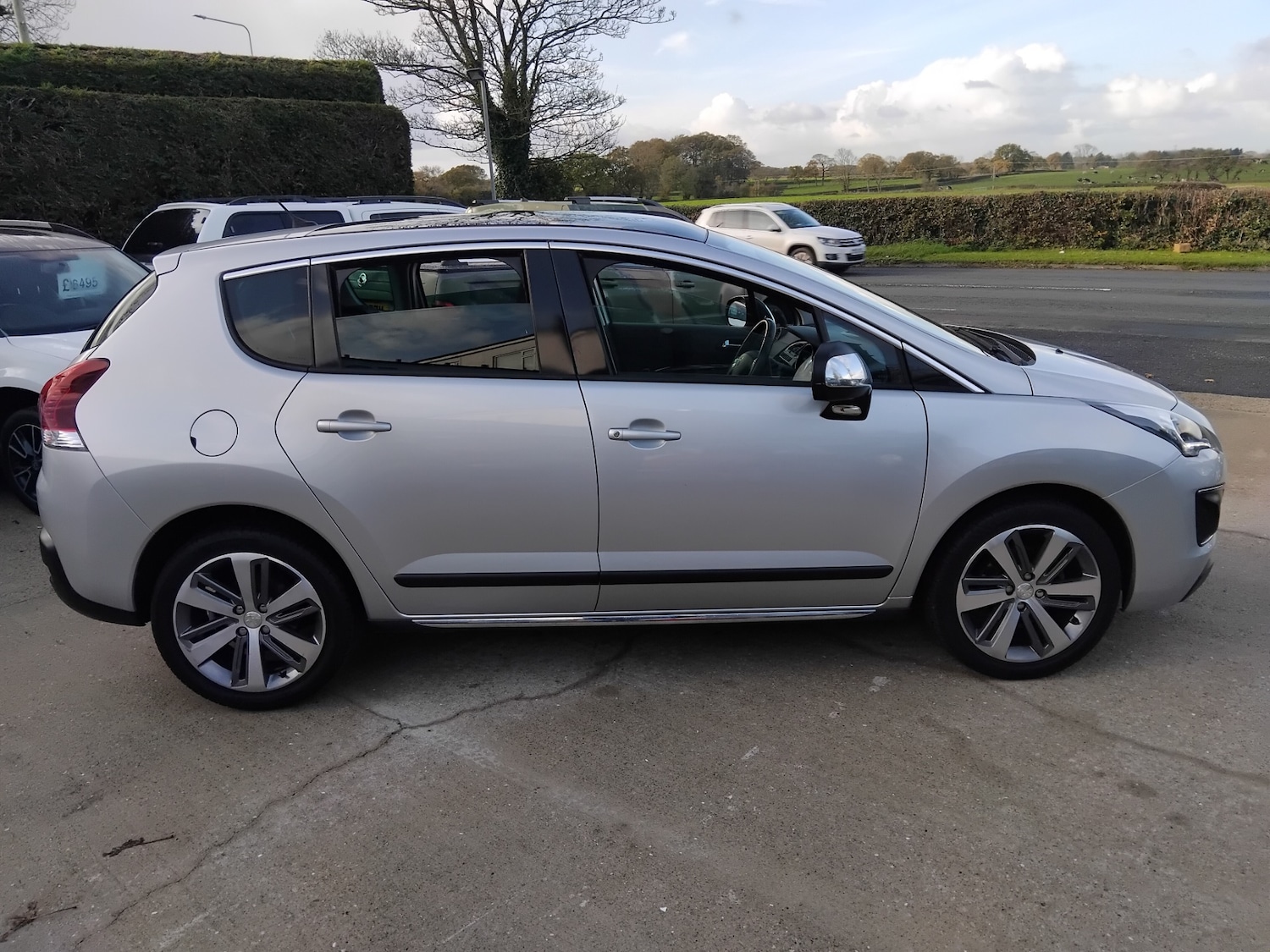 Used Peugeot 3008 2016 for sale - 76436589: Photo 14