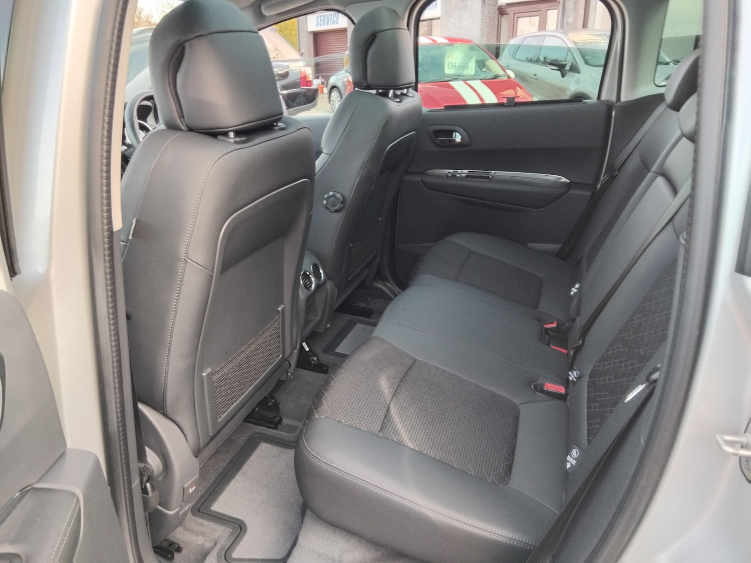 Used Peugeot 3008 2016 for sale - 76436589: Photo 29