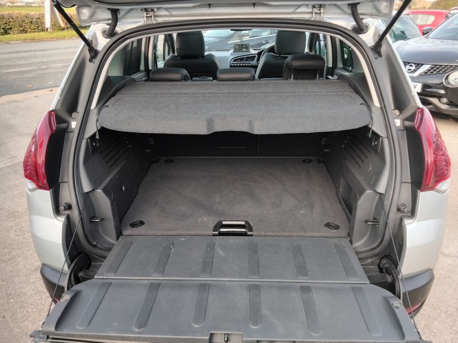 Used Peugeot 3008 2016 for sale - 76436589: Photo 33