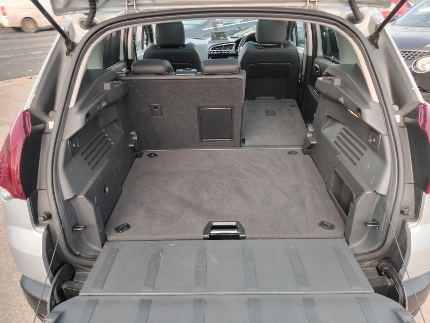 Used Peugeot 3008 2016 for sale - 76436589: Photo 35