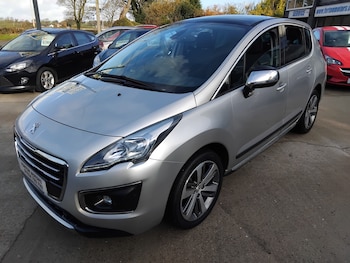 Used Peugeot 3008 2016 for sale - 76436589: Photo