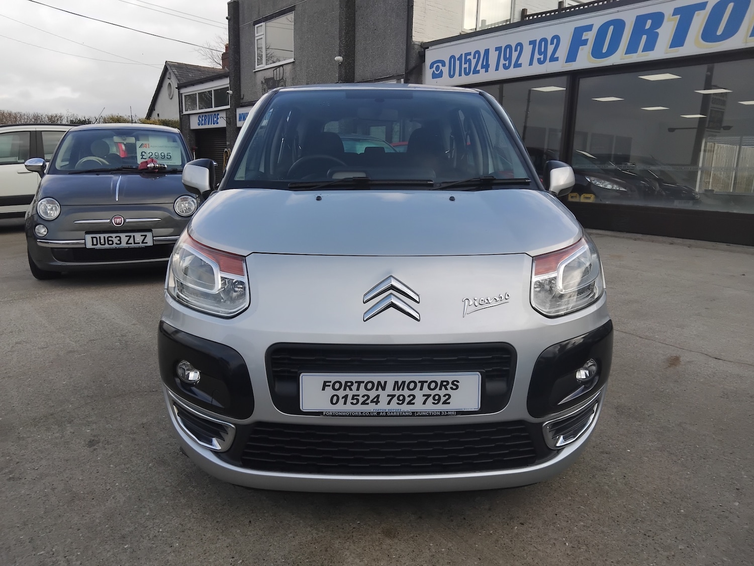 Used Citroen C3 Picasso 2011 for sale - 77391748: Photo 3