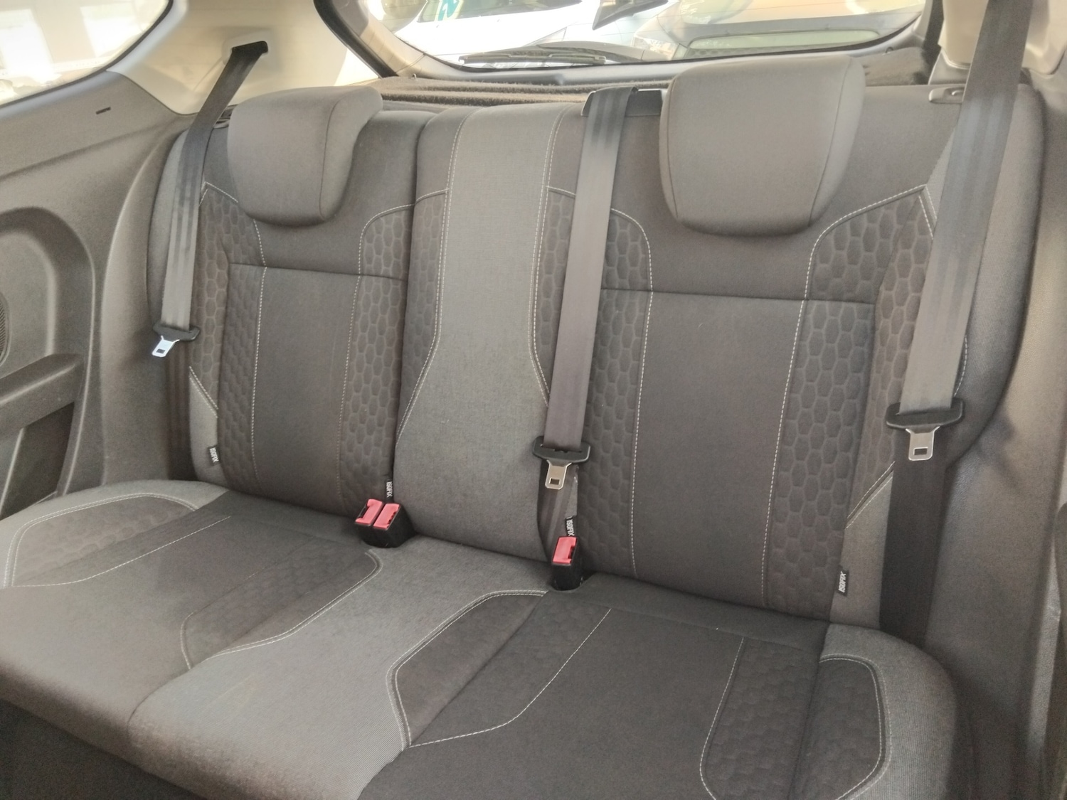 Used Ford Fiesta 2015 for sale - 69370613: Photo 24