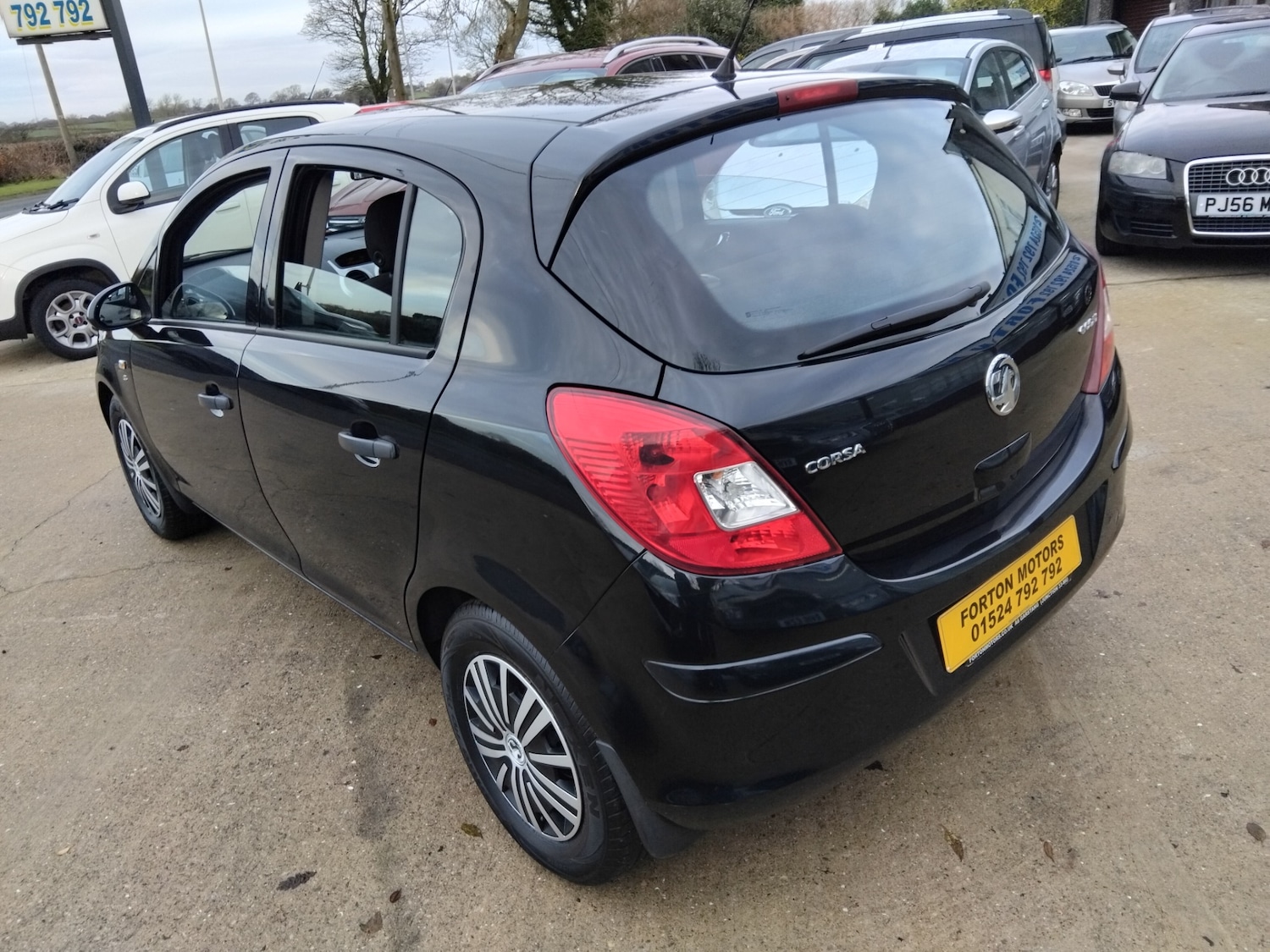 Used Vauxhall Corsa 2013 for sale - 76845865: Photo 11
