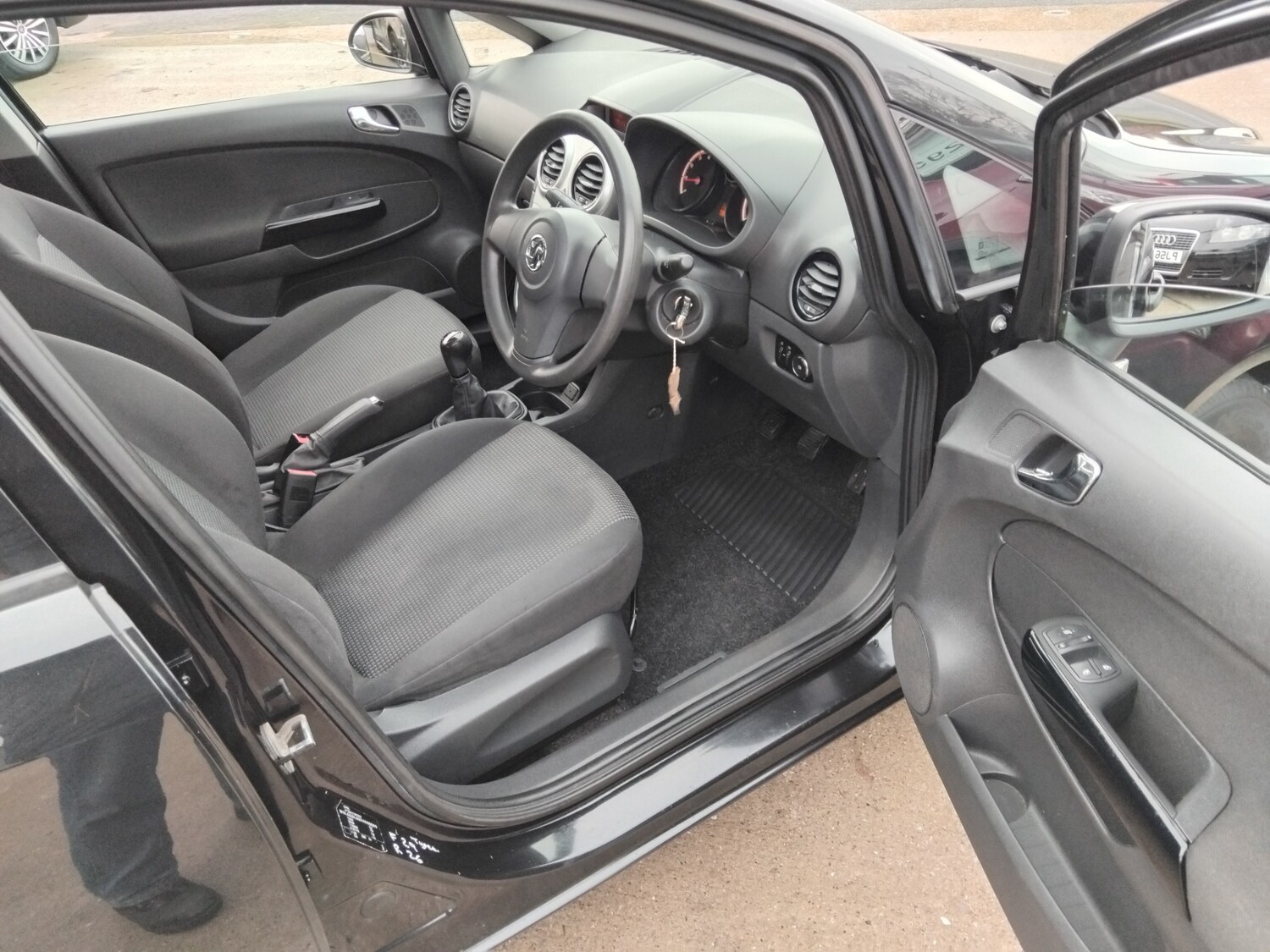 Used Vauxhall Corsa 2013 for sale - 76845865: Photo 15