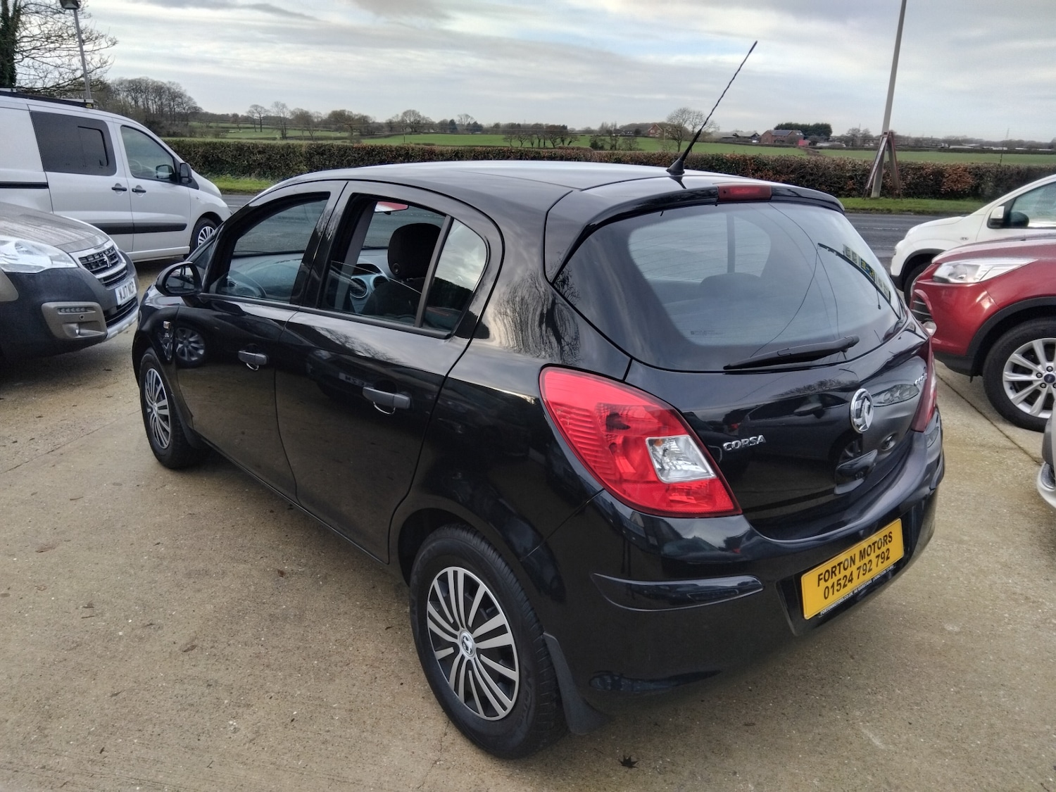 Used Vauxhall Corsa 2013 for sale - 76845865: Photo 6