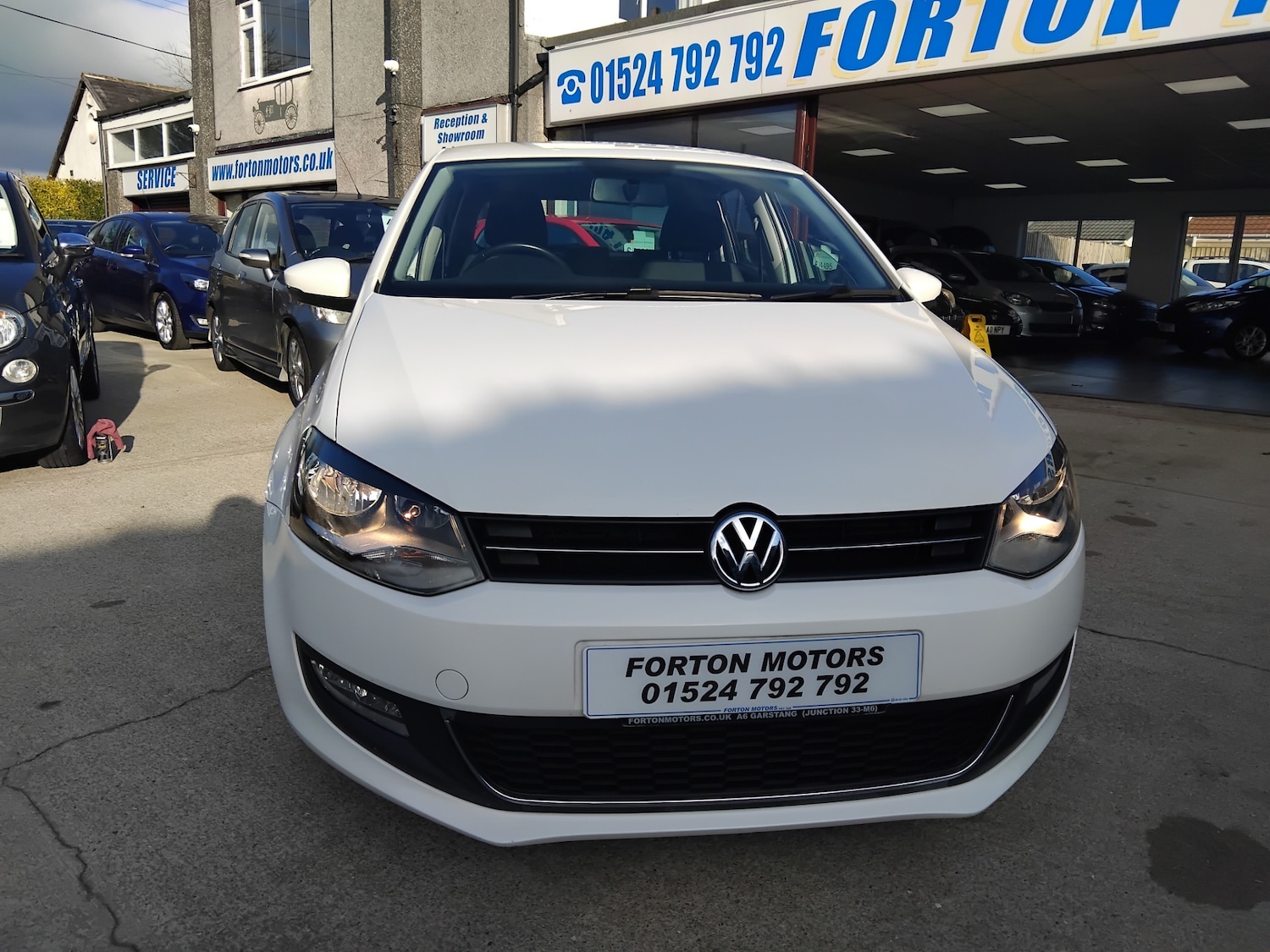 Used Volkswagen Polo 2011 for sale - 77450161: Photo 2