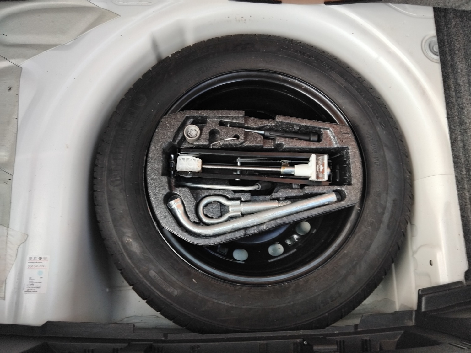 Used Volkswagen Polo 2011 for sale - 77450161: Photo 31