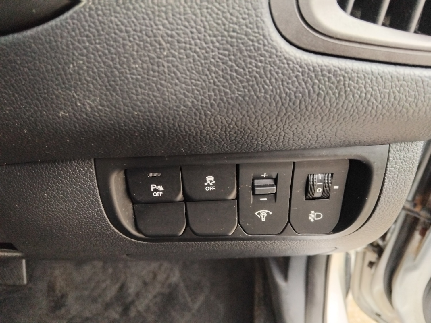 Used Kia Rio 2011 for sale - 76845863: Photo 18