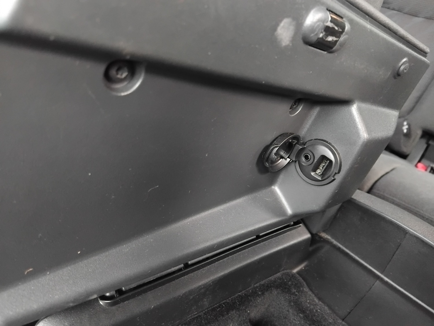 Used Peugeot 3008 2013 for sale - 77381206: Photo 28