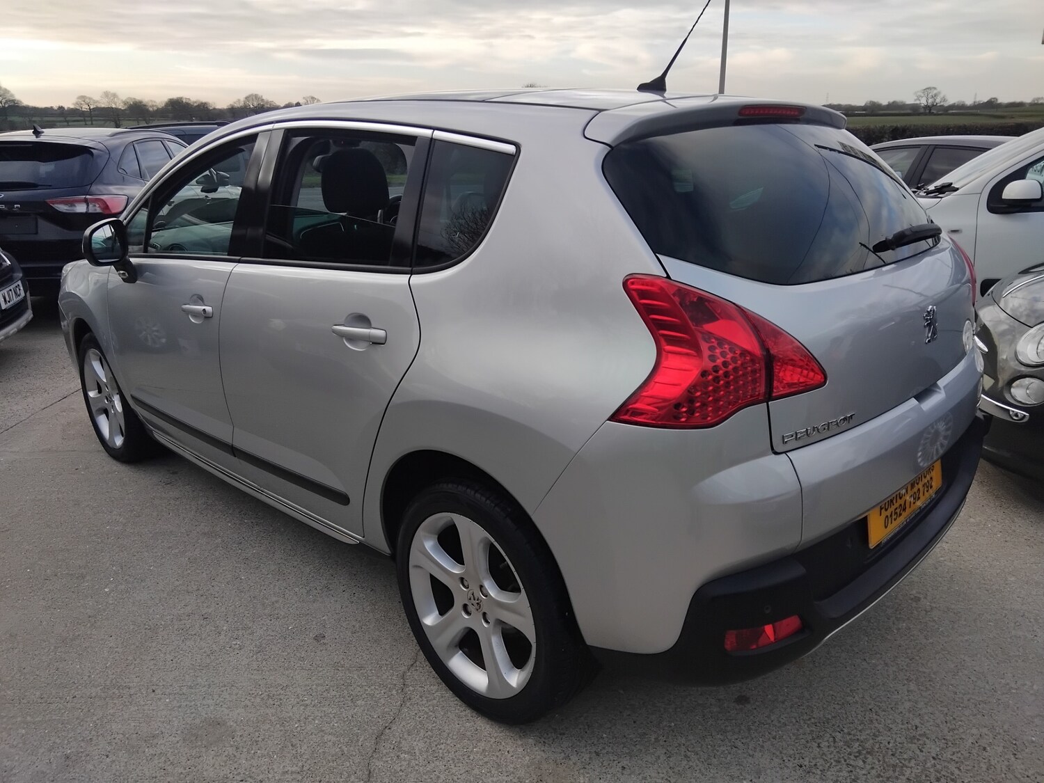 Used Peugeot 3008 2013 for sale - 77381206: Photo 6
