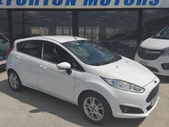 2014 (64) - 1.25 82 ZETEC 5 DOOR HATCHBACK 70,000 MILES £35 ROAD TAX LOW INSURANCE