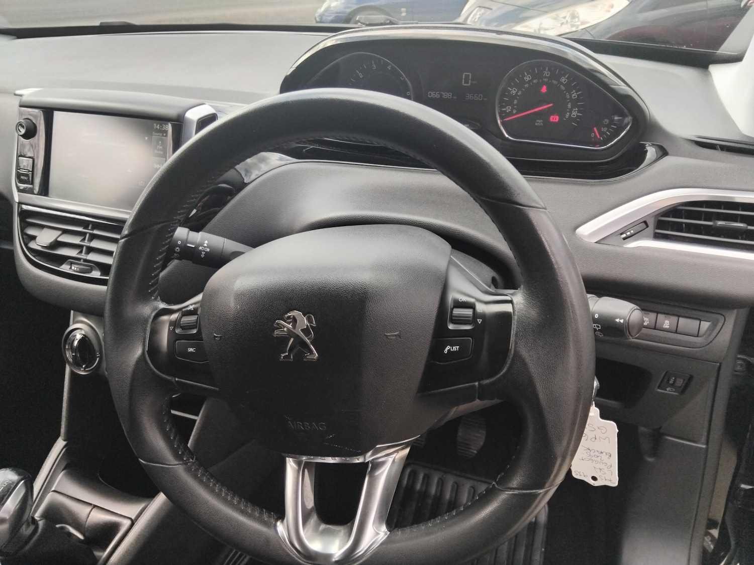 Used Peugeot 208 2014 for sale - 78210501: Photo 21