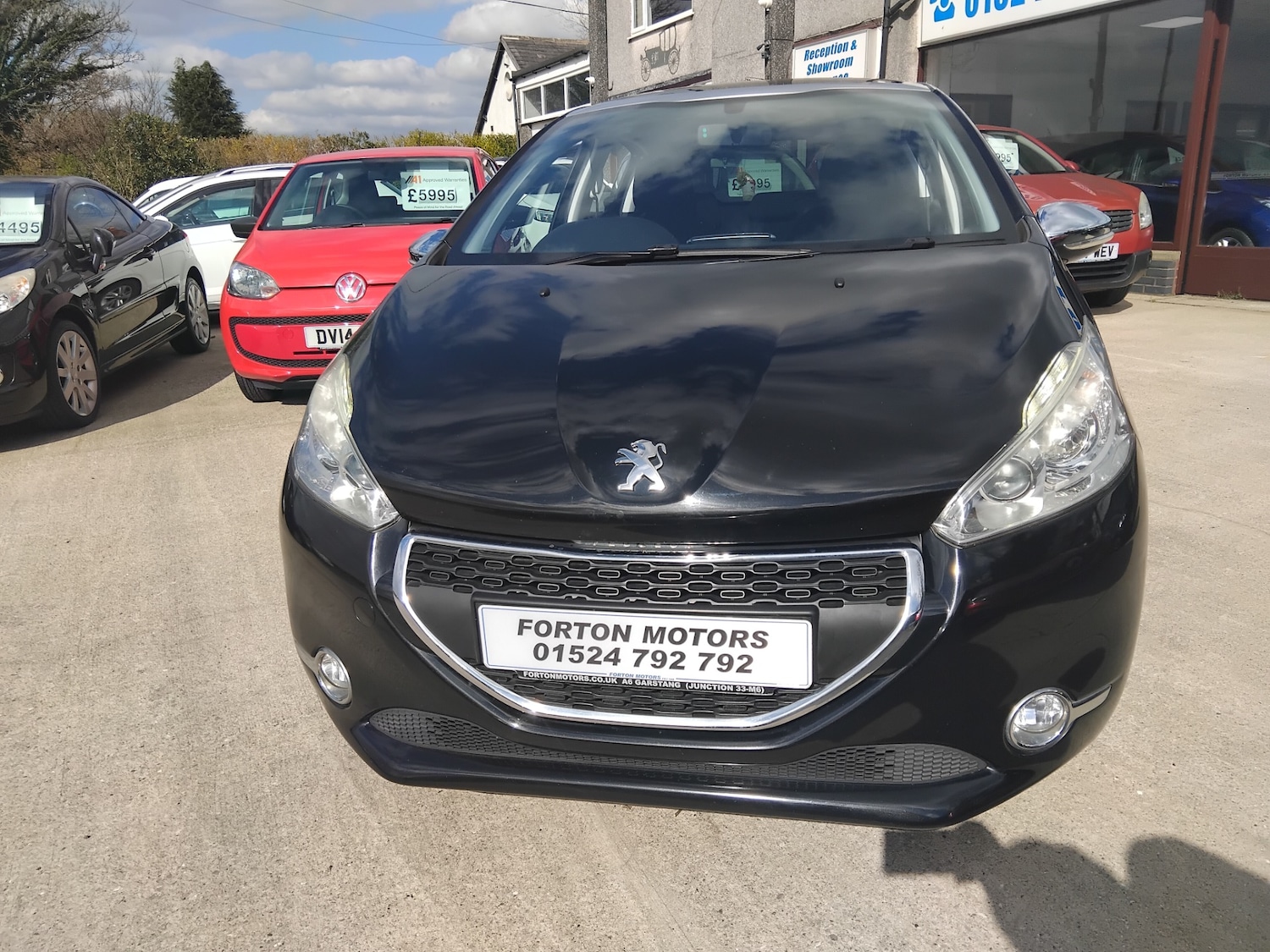 Used Peugeot 208 2014 for sale - 78210501: Photo 3