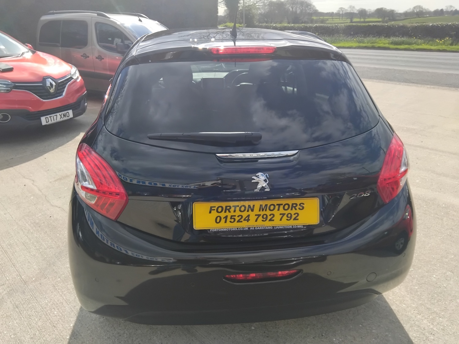 Used Peugeot 208 2014 for sale - 78210501: Photo 7