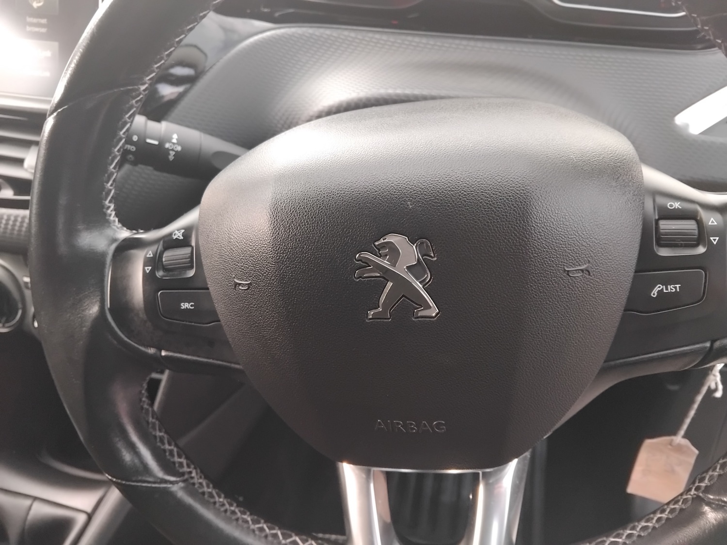 Used Peugeot 208 2016 for sale - 77542741: Photo 19