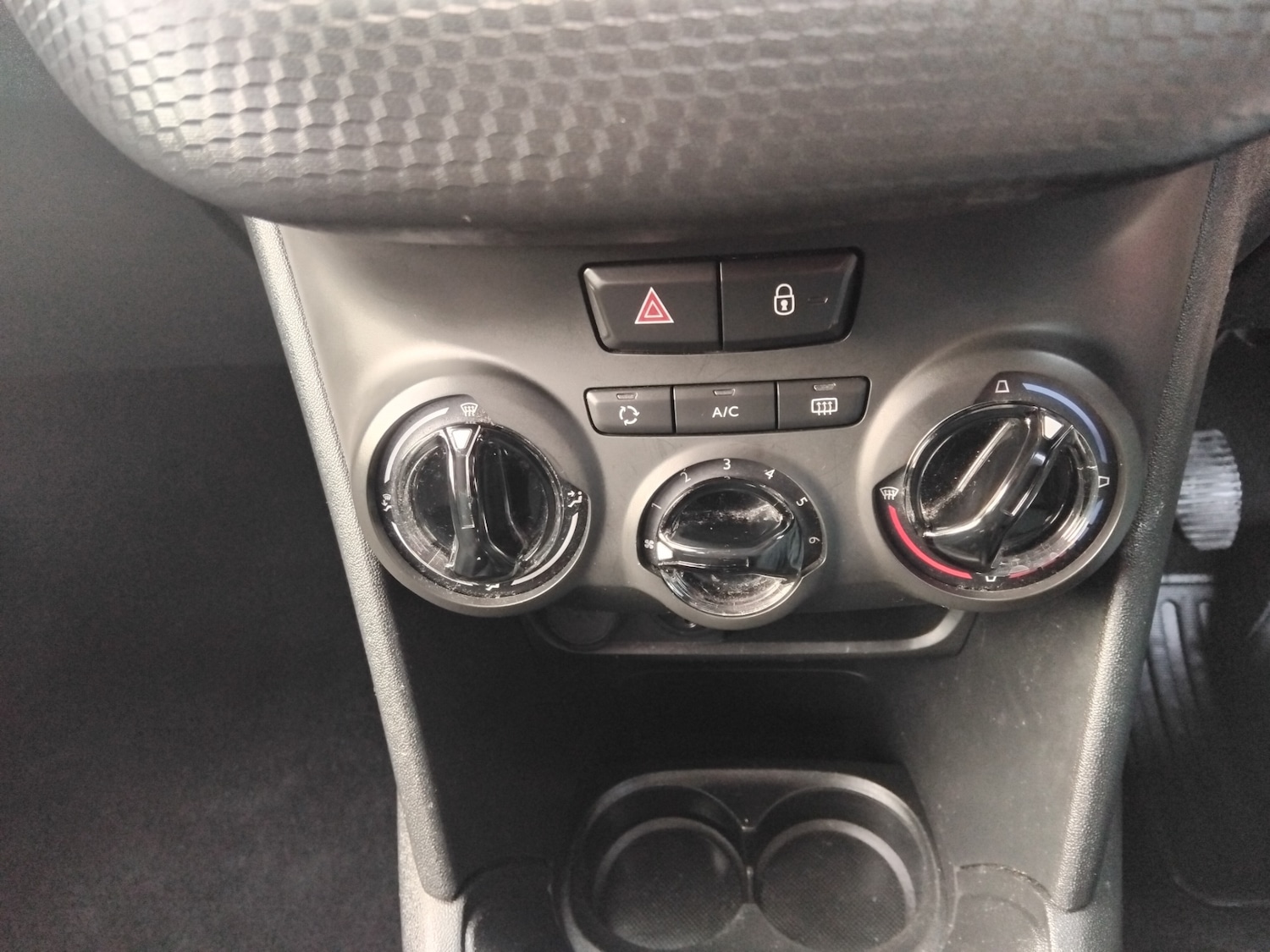 Used Peugeot 208 2016 for sale - 77542741: Photo 23