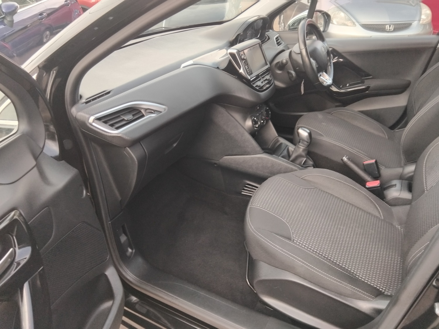 Used Peugeot 208 2016 for sale - 77542741: Photo 27