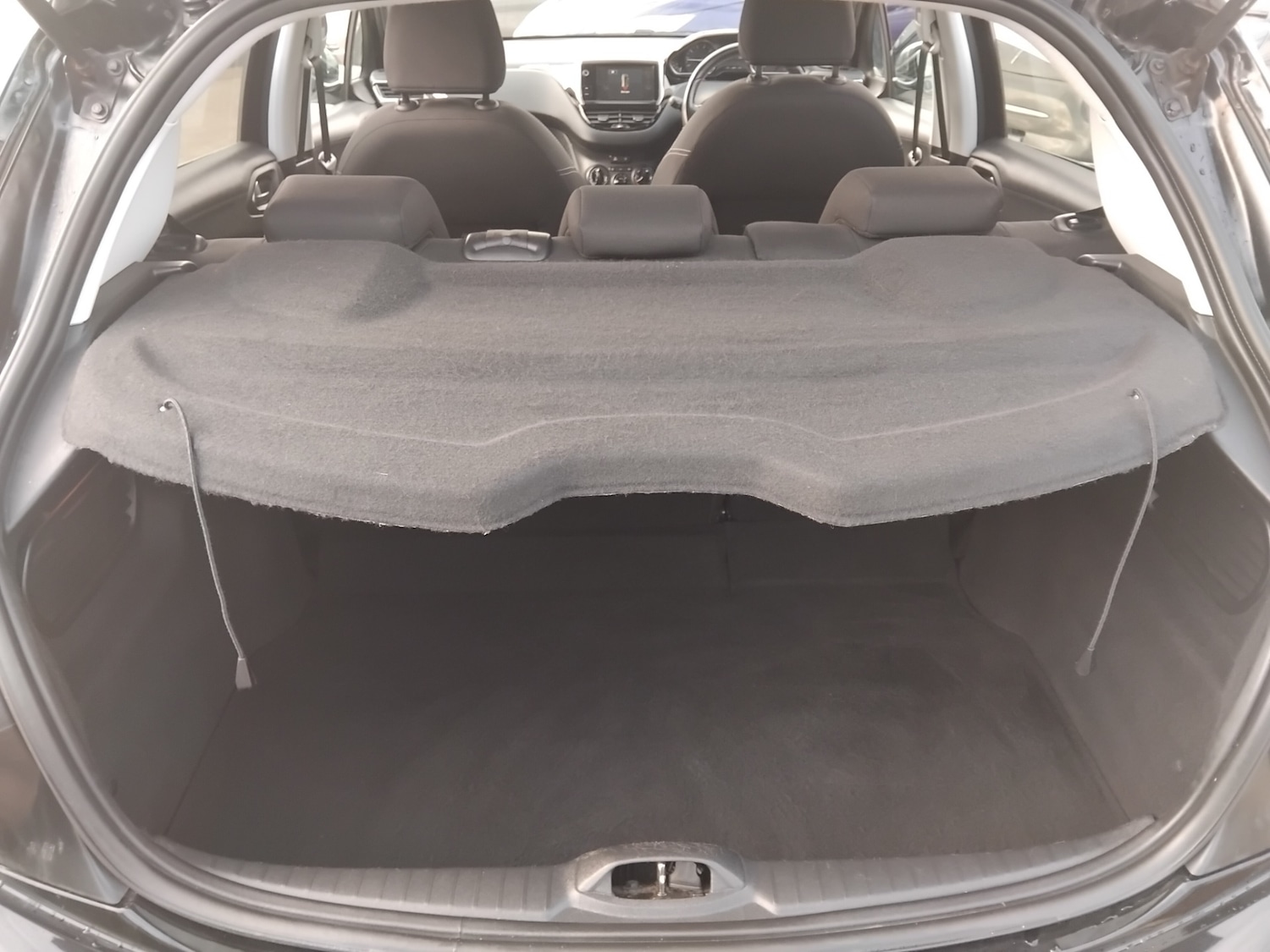 Used Peugeot 208 2016 for sale - 77542741: Photo 29