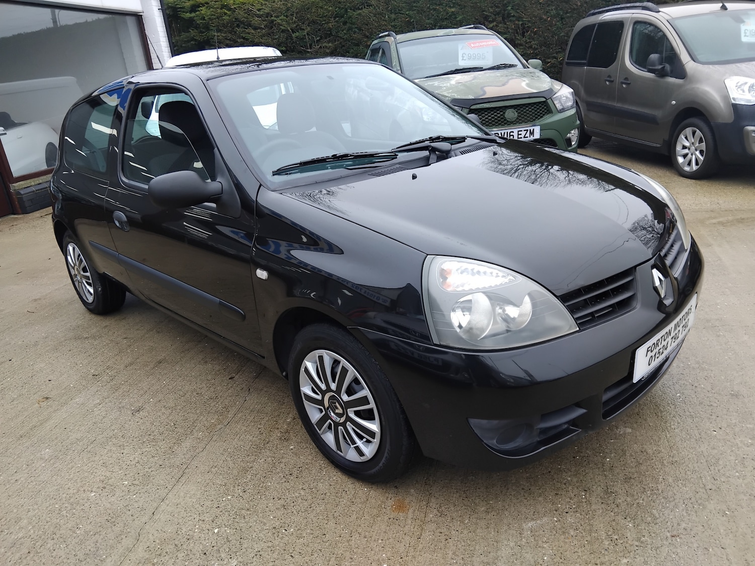 Used Renault Clio 2007 for sale - 77628767: Photo 15