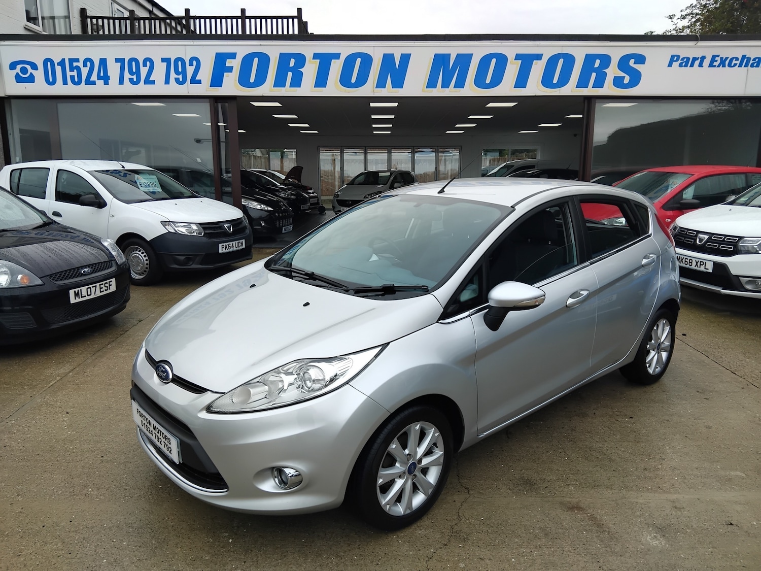Used Ford Fiesta 2011 for sale - 75283101: Photo 10