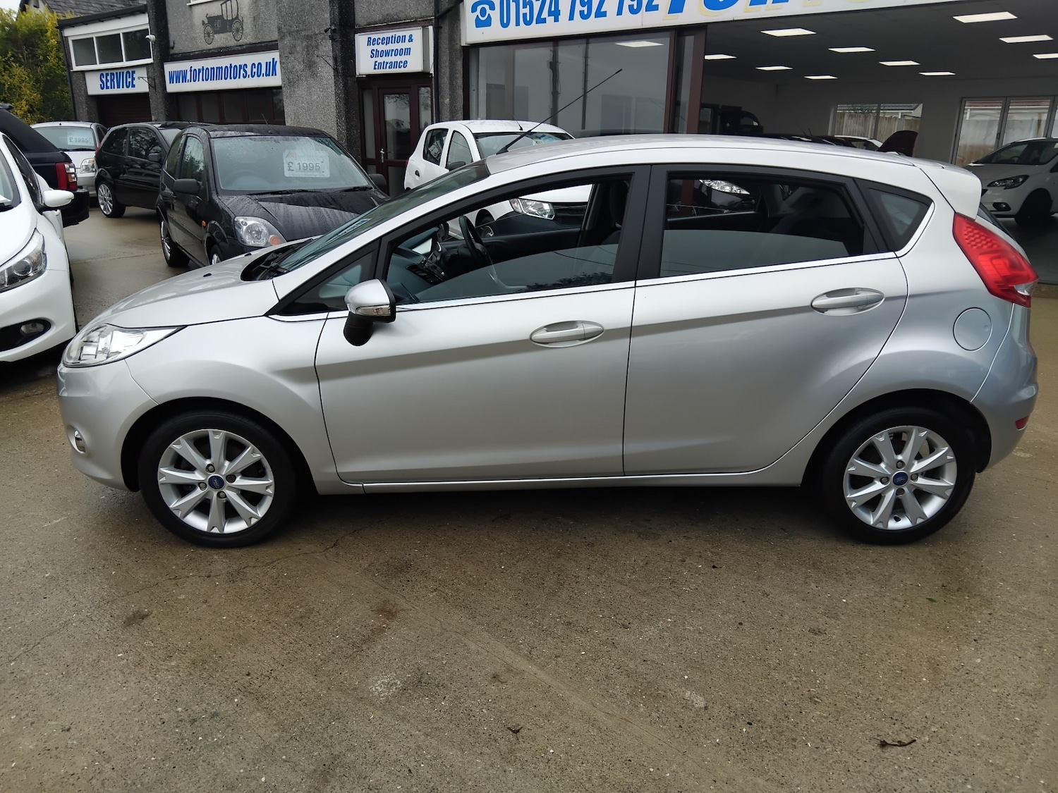Used Ford Fiesta 2011 for sale - 75283101: Photo 11