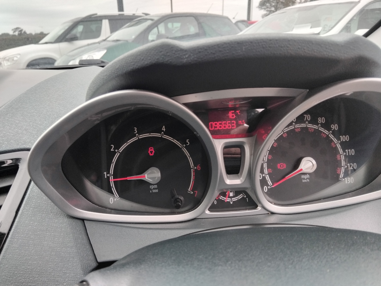 Used Ford Fiesta 2011 for sale - 75283101: Photo 21