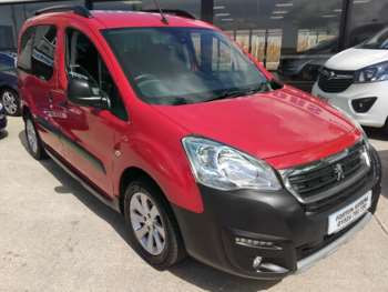 Used Peugeot Partner Tepee 2018 for sale - 74743021: Photo