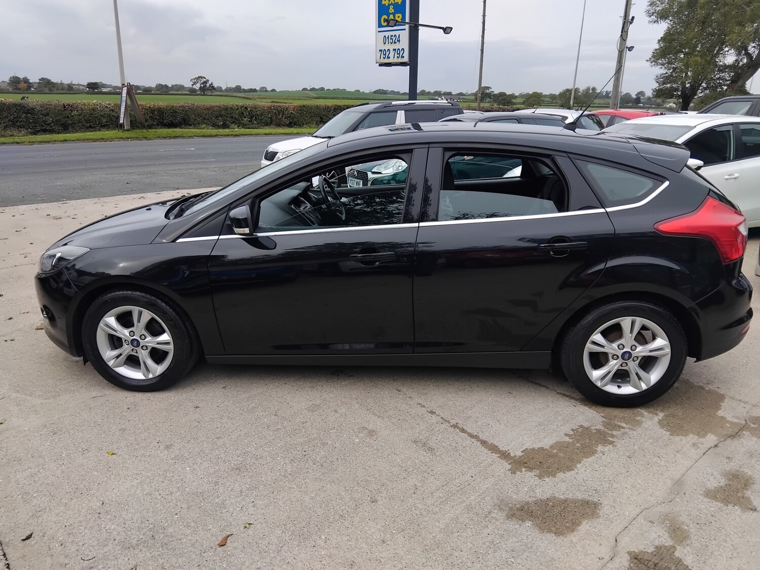 Used Ford Focus 2014 for sale - 76114870: Photo 4