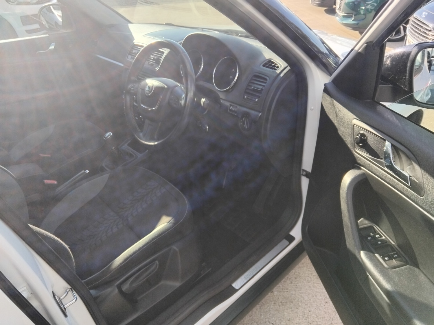 Used Skoda Yeti 2013 for sale - 76091636: Photo 14