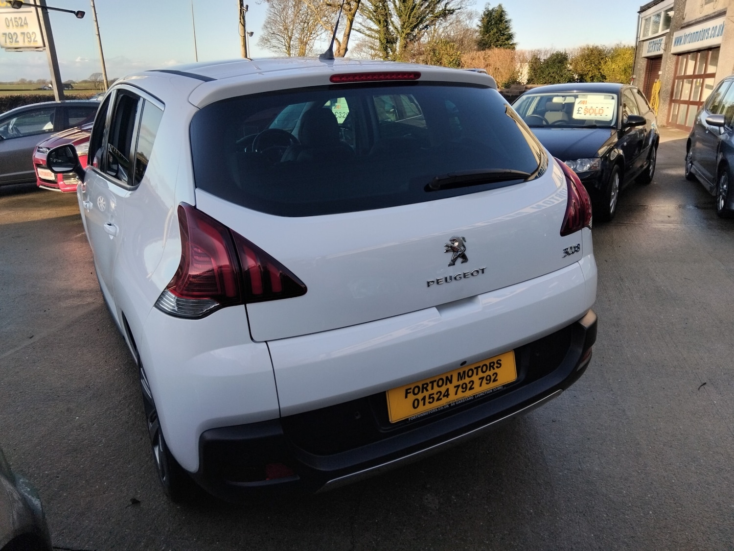 Used Peugeot 3008 2015 for sale - 77245342: Photo 11