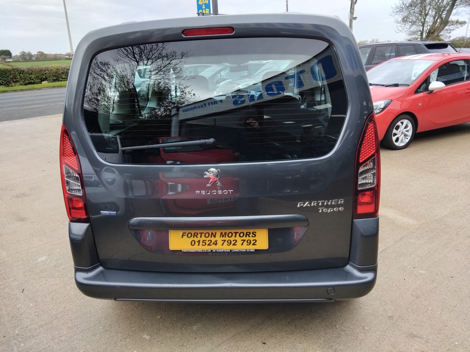 Used Peugeot Partner Tepee 2015 for sale - 76436586: Photo 13