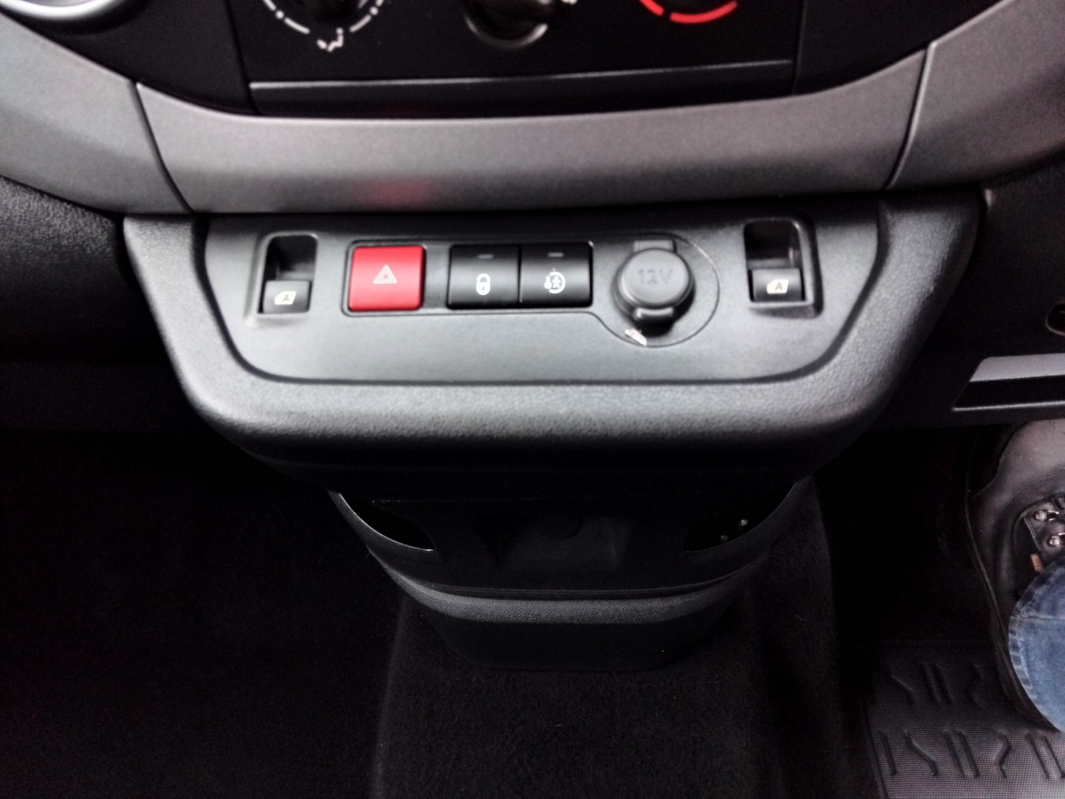 Used Peugeot Partner Tepee 2015 for sale - 76436586: Photo 23