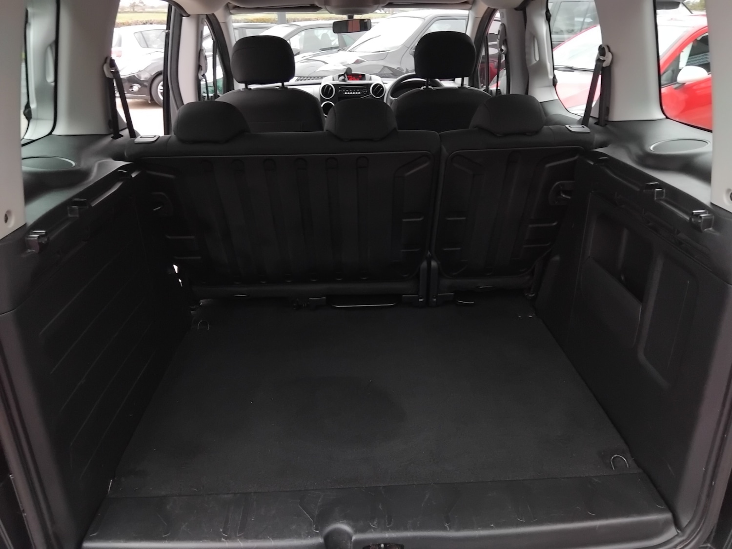 Used Peugeot Partner Tepee 2015 for sale - 76436586: Photo 28