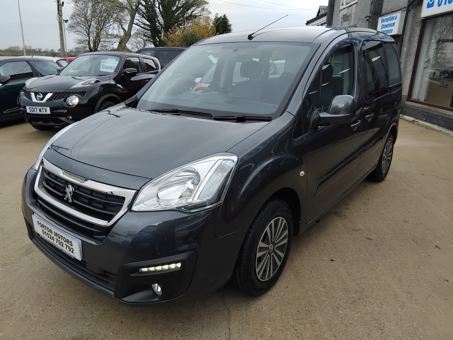 Used Peugeot Partner Tepee 2015 for sale - 76436586: Photo 4