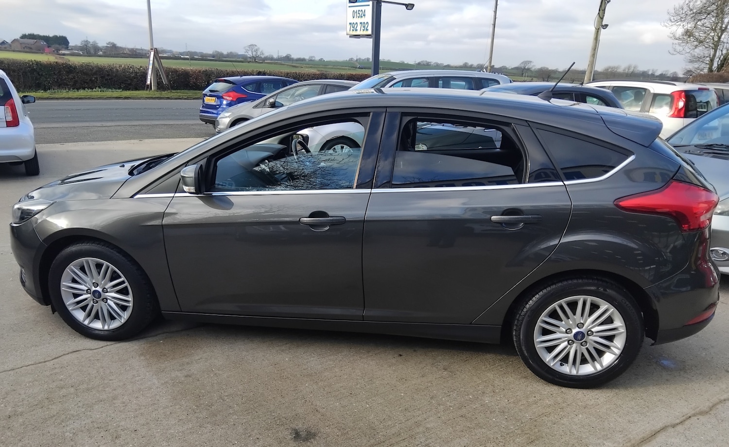 Used Ford Focus 2017 for sale - 77460558: Photo 5