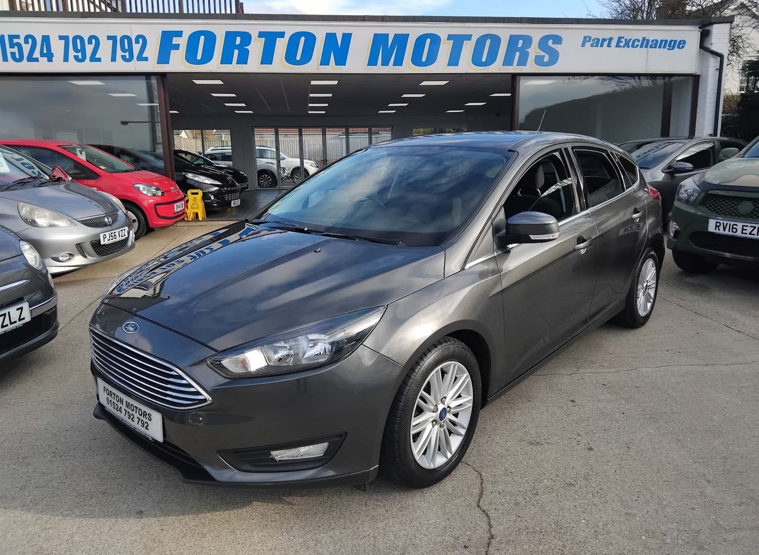 Used Ford Focus 2017 for sale - 77460558: Photo 9